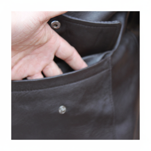 Blousons d'aviateur en cuir véritable noir de moto personnalisés en Offre Spéciale veste de vol en cuir véritable pour hommes - Product Image 1