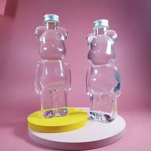 زجاجة مشروبات إبداعية طويلة على شكل دب بلاستيك PET زجاجة فقاعية باردة مع أغطية من الألومنيوم
