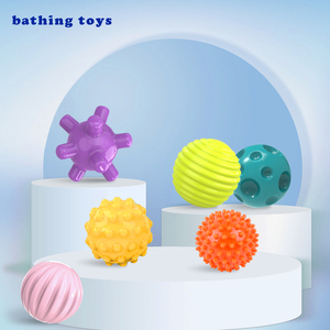 Produits tendance <span class=keywords><strong>Jouet</strong></span> des sens tactiles pour bébé <span class=keywords><strong>Jouet</strong></span> multi-balles texturé Toucher la main Anneau <span class=keywords><strong>de</strong></span> dentition Balle <span class=keywords><strong>de</strong></span> <span class=keywords><strong>bain</strong></span> <span class=keywords><strong>Jouet</strong></span> <span class=keywords><strong>de</strong></span> jeu d'eau <span class=keywords><strong>3</strong></span> + <span class=keywords><strong>mois</strong></span> Juguetes - Product Image 3