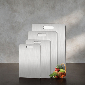 Planche à découper en acier inoxydable à vente chaude, facile à nettoyer, épaisse, pour la découpe de viande et de légumes. - Product Image 2