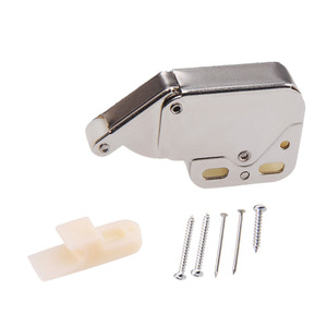 Cerradura de botón con resorte para puerta, dispositivo de rebote para puerta de armario, diseño minimalista de hierro duradero - Product Image 3