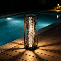 Lumière décorative d'ambiance solaire pour l'extérieur, en rotin tressé, lumière blanche chaude, adaptée à la décoration de jardin extérieur