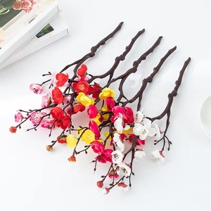Fleur artificielle de prunier à tige unique en soie pour décoration de mariage et de maison, style chinois - Product Image 1