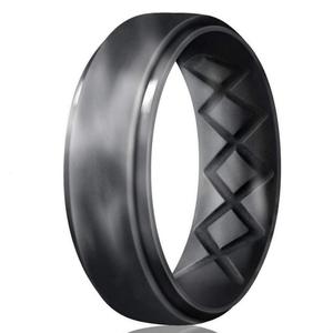 Bague de mariage personnalisée en <span class=keywords><strong>silicone</strong></span> respirant pour homme avec rainure intérieure et bord en gradin Bague de fiançailles élégante - Product Image 3