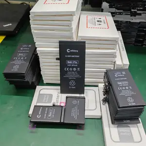 Batteria per telefono cellulare ad alta capacità per iphone 5G 6S 6 7Plus 8G X Xr Xs 11 Pro Max 12Mini 13 14 15 batteria agli ioni di Li