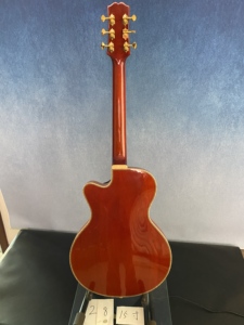 Guitarra Eléctrica Jazz Archtop de 15 Pulgadas Hecha a Mano por Yunzhi Luthier, Color Atardecer, Arce Flameado, Cuerpo Hueco, Ébano, Caoba Sólida - Product Image 3