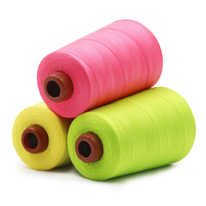 Fil à coudre en polyester 100% brun, 40s/2, couleurs personnalisées, 3000Y, résistance à l'abrasion, faible retrait, pour usage industriel, vente en gros - Product Image 4