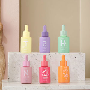 เซรั่มบำรุงผิวหน้าแบบมืออาชีพพร้อมเรตินไนอาซินาไมด์ OEM/ODM เซรั่มต่อต้านริ้วรอยสดใสสำหรับทุกสภาพผิว - Product Image 1