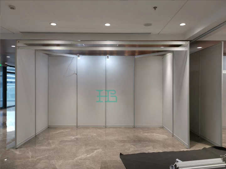 Hebang Modular System Display - 8-Way Aluminum Profile