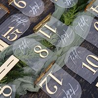 Numéros de table de mariage en acrylique transparent arqué avec base miroir dorée, élégantes pancartes de table en calligraphie pour la réception de mariage