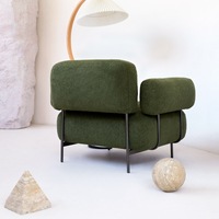 Canapé-lit en tissu bouclé blanc crème confortable au design minimaliste moderne avec cadre en métal noir