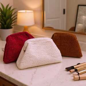 Nouvel Arrivage <span class=keywords><strong>Pochette</strong></span> de Soirée Hiver Multifonctionnelle en Polaire Teddy et Daim à Fermeture Clip, Sac de Rangement pour Cosmétiques - Product Image 2