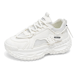 รองเท้าผ้าใบผู้ชายไซส์ 39-44 รุ่นใหม่สำหรับฤดูร้อน ระบายอากาศได้ดี พื้นยางหนา ทันสมัย ใส่ได้หลายโอกาส - Product Image 5