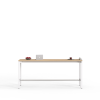 Table haute avec plateau en bois et structure métallique, idéale pour les espaces de repose ou les bureaux.