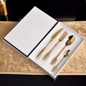 Juego de Cuatro Piezas de Cuchillo, Tenedor y Cuchara de Acero Inoxidable con Acabado Espejo Dorado y Plateado, Vajilla Europea Occidental, Regalos Empresariales, Caja de Regalo - Product Image 2