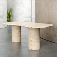 Table à manger longue et irrégulière de style Wabi-Sabi en marbre Cammy Stone, style rétro du milieu du siècle, pour la maison ou les réunions