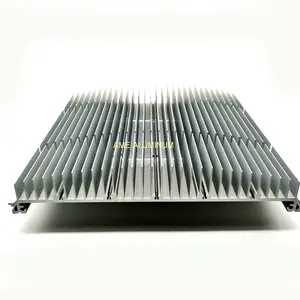 Produzione di massa di profili in alluminio personalizzati per radiatori in alluminio