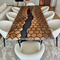 Table à manger de luxe en bois de noyer et résine époxy, faite à la main, personnalisée, avec motif nid d'abeille hexagonal massif, pour maison, villa et salle à manger