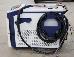 Nova Máquina de Soldagem a Laser Portátil de 1500W, Soldador a Laser de Fibra Contínuo para Processamento de Metais - Product Image 6