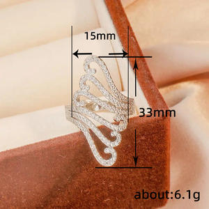 Anello da Cocktail Q290 per Donna in Argento 925 con Incastonatura Pavé di Cristalli e Strass, Gioiello Raffinato per Matrimonio - Product Image 5