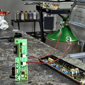 Bán buôn 2.4G xe nhỏ đầy đủ quy mô bảng mạch phát pcba tích cực/Tiêu cực thiết bị đầu cuối dây chiết 1 oz Đồng - Product Image 5