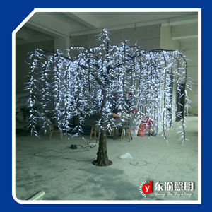 3.0 Meter Height IP65 Waterproof LED Green <strong>Light</strong> Willow Trunk <strong>Branches</strong> Artificial Christmas Tree for Outdoor Christmas Display - Product Image 4