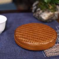 Service à thé Kung Fu en bambou tressé à la main avec sous-verres en rotin et boîte de rangement à un étage pour gâteaux de thé, idéal pour la cérémonie du thé chinois