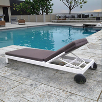 BHR-sun Chaise longue de plage en rotin de style américain avec roues métalliques, moderne, réglable et pliable, pour usage hôtelier extérieur
