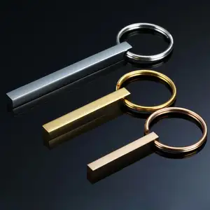 سلسلة مفاتيح مكعبات عمودية 4 d مخصصة هدية من سلسلة مفاتيح على شكل شريط محفور بالليزر