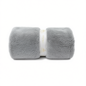 Couverture en fausse fourrure de qualité supérieure, taille King, unie, moderne, pour toutes les saisons, fabriquée à la machine - Product Image 1