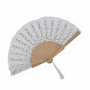 Éventail portable en dentelle blanche peinte, style romantique, avec baleines en bois, pour mariage et fête, utilisation manuelle - Product Image 1