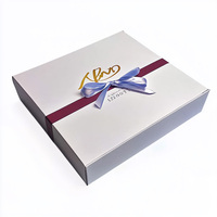 Boîtes d'expédition de fleurs en carton avec nœud papillon rose personnalisable Base de couvercle en deux pièces pour anniversaire Caractéristiques d'expédition de plantes en relief