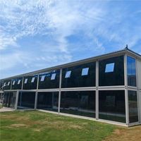 Maison conteneur préfabriquée moderne isolée, modulaire et connectable par boulons, pour boutique éphémère et bureau commercial