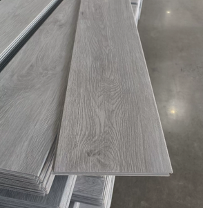 Suelo SPC Impermeable con Revestimiento de Madera de 5mm para Residencias Pequeñas - Product Image 5