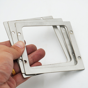 Özel yüksek hassasiyetli alüminyum paslanmaz çelik bükme Metal damgalama parçaları üretici sac Metal kesme parçaları hizmet - Product Image 4