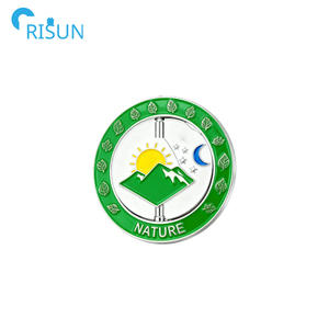 Pièce de défi rotative 3D en forme de roue, personnalisable avec logo, modèle avion spatial, souvenirs - Product Image 4