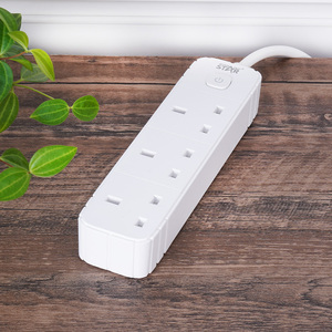 WINNING STAR ST-1083 - Regleta de alimentación de escritorio tipo UK de 2 m, 10 A, 2500 W de corriente nominal, 3 tomas de CA - Product Image 5