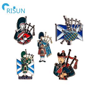 Fabrication personnalisée de broches de cornemuse en émail broche écossais écossais cornemuse tartan kilt épinglette écossais cornemuse badge - Product Image 1