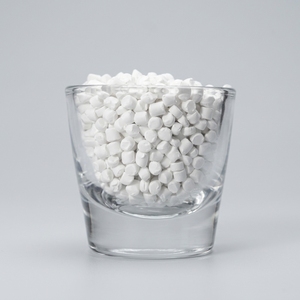 Masterbatch de remplissage PP à base de CaCO3 de petite taille pour produits plastiques haut de gamme afin d'améliorer la stabilité dimensionnelle et la brillance de surface - Product Image 5