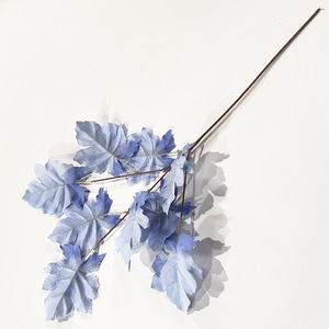 Hojas de Camelia Artificiales de Ingeniosa Elaboración, Ramas de Flores de Seda de 30cm-100cm, Decoración para Bodas y Salas de Estar - Product Image 5