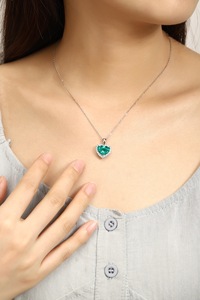 Anster Lab <span class=keywords><strong>Esmeralda</strong></span> cultivada <span class=keywords><strong>con</strong></span> diamantes <span class=keywords><strong>Collar</strong></span> DE BODA chapado en rodio Colgantes clásicos de platino de moda para mujer Estilo de moda - Product Image 2