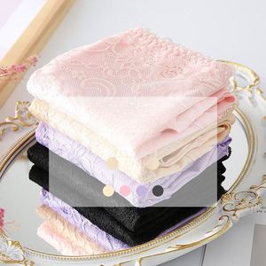 Ropa Interior Femenina de Algodón, Cómoda, Transpirable, Suave, Orgánica, Personalizada, Colorida, de Alta Calidad, con Estampado de Flores - Product Image 3