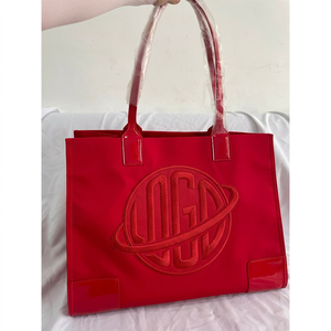 Borse a Mano e Grandi Tote Bag Personalizzabili Theta per Donne, Chiusura con Bottone Logo, Materiale in Nylon, Design Antifurto e Impermeabile - Product Image 6