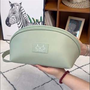 Bolsa de Almacenamiento para Ropa Interior de Viaje, Nueva, con Clasificación, de PU, con Forma de Almohada, Color Sólido, Impermeable - Product Image 4