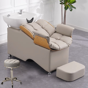 Sillón Reclinable de Peluquería Reforzado con Reposabrazos de Madera Maciza y Tapicería Impermeable de Cuero PU Cerámico para Lavado de Cabello - Product Image 3