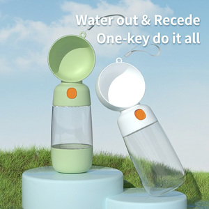 Taza de agua y comida para mascotas 2 en 1, botella portátil para perros con almacenamiento para viajes - Product Image 3