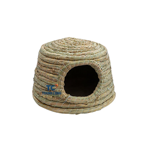 Maison pour animaux de compagnie en jonc de mer de haute qualité meilleur choix pour les petits animaux literie de jeu tissée pour Bunnie & Pets - Product Image 1