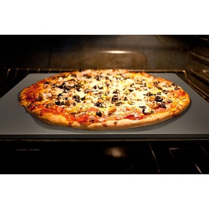 <span class=keywords><strong>Plaque</strong></span> à <span class=keywords><strong>pizza</strong></span> <span class=keywords><strong>en</strong></span> acier au carbone à revêtement d'huile végétale <span class=keywords><strong>pour</strong></span> la <span class=keywords><strong>cuisson</strong></span> <span class=keywords><strong>de</strong></span> pizzas - Product Image 4