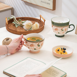 Creative Elegant Camellia Printing 500Ml Breakfast <b>Cup</b> Luxury <b>Tea</b> <b>Cup</b> <b>Set</b> Luxury Porcelain Coffee <b>Cup</b> Ceramic Mug Manufacturer - Product Image 5