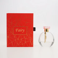 Bouteille de parfum de luxe pour femmes personnalisée de 50 ml avec chaîne boîte cadeau magnétique pulvérisateur à pompe emballage cosmétique